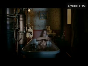 Louise Bourgoin in Les Aventures Extraordinaires D'adele Blanc-sec