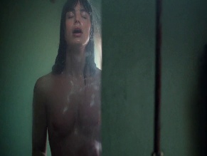 Lux Pascal in Queen Of Coal