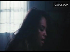 Lyndie Greenwood in Cut To The Chase