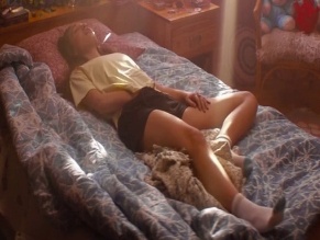 Maddie Ziegler in Fitting In