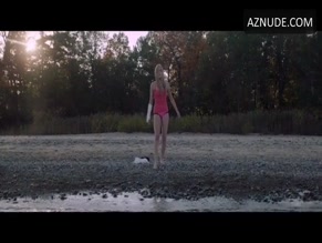 Maika Monroe