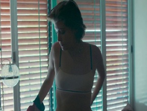 Malena Villa in The Wailing