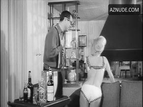 Mamie Van Doren
