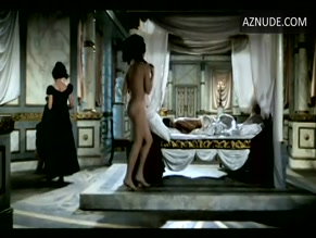Margaret Lee in Frau Wirtin Hat Auch Eine Nichte