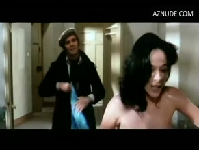 Marilu Tolo in Confessions Of A Police Captain