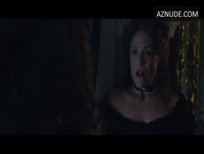 Marina Bouras in Satisfaction 1720