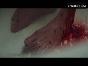 Melissa Bolona in Acts Of Violence