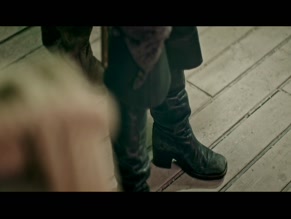 Mia Tomlinson in The Lost Pirate Kingdom