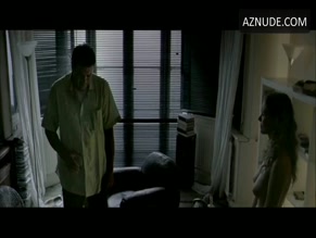 Myanna Buring in City Rats