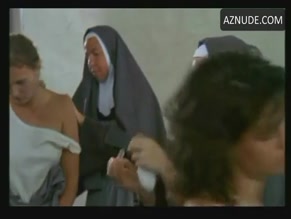 Nathalie Cardone in The Little Thief