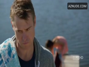Nicole Da Silva in Doctor Doctor