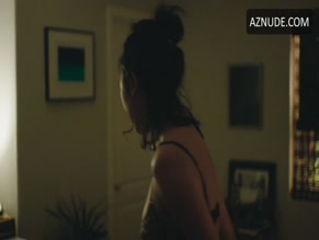 Olivia Liang in Pillow Talk