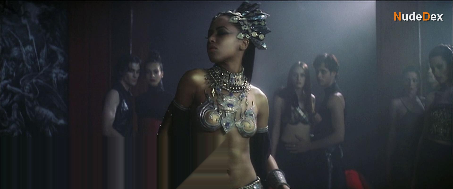 Aaliyah in Queen Of The Damned, photo 1