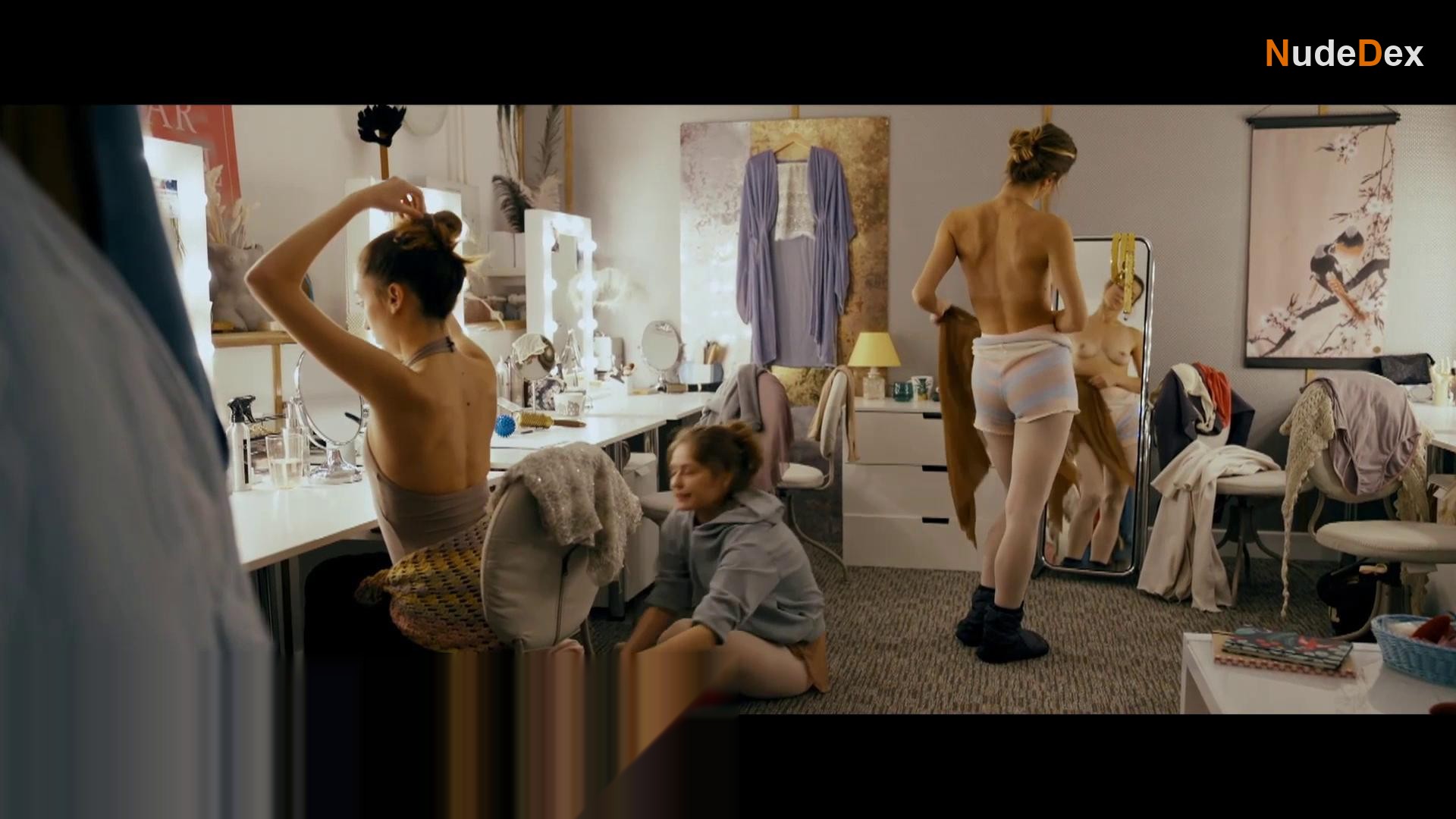 Abigail Cockrell in Feast Of Fire, photo 2