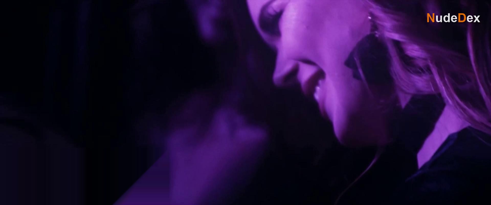 Abigail Ray in The Party Bus, photo 6