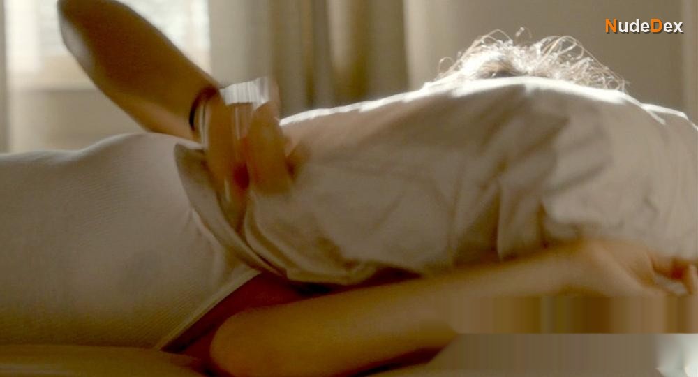 Abigail Spencer in Rectify, photo 1