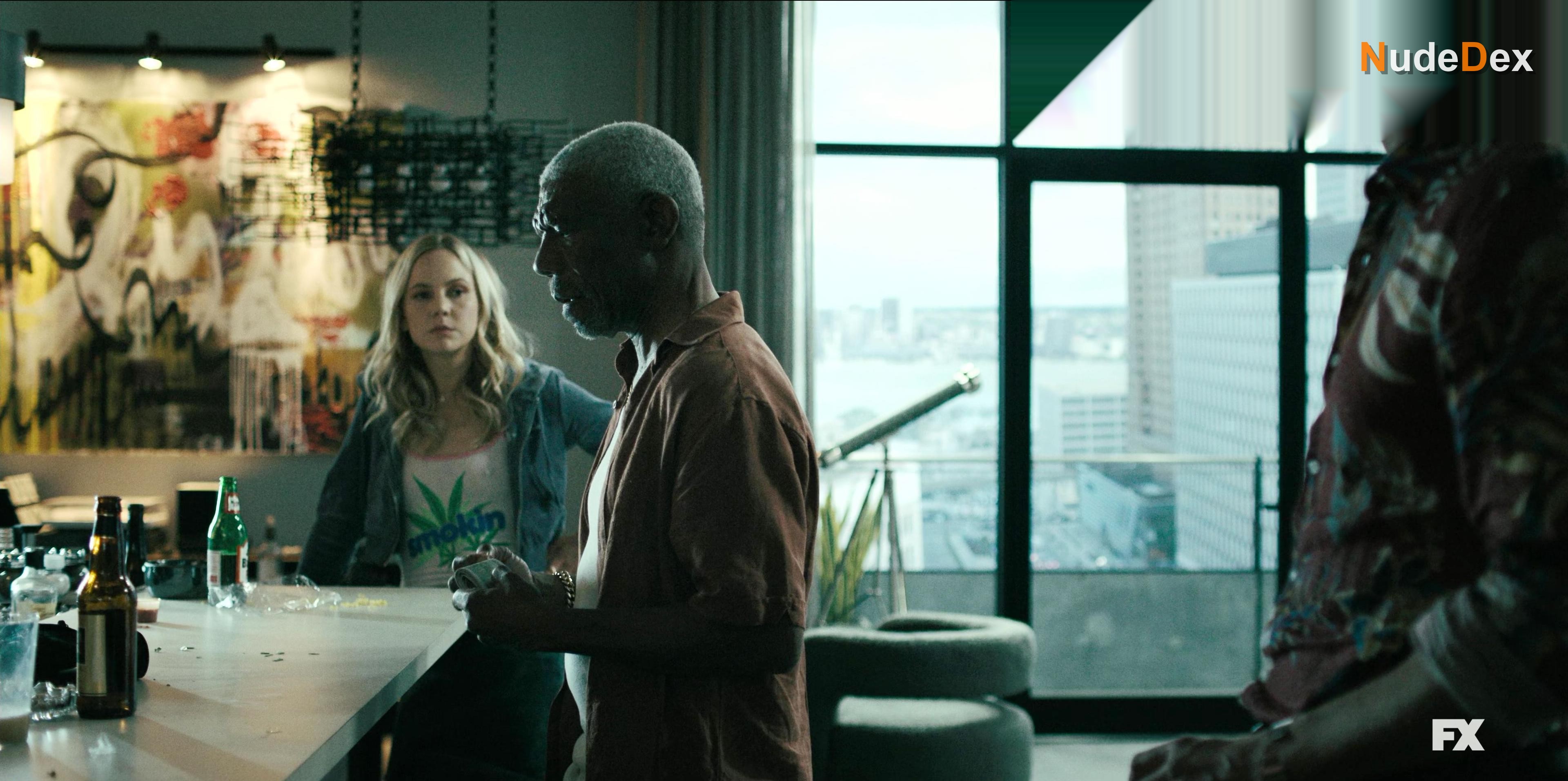 Adelaide Clemens in Justified: City Primeval, photo 4