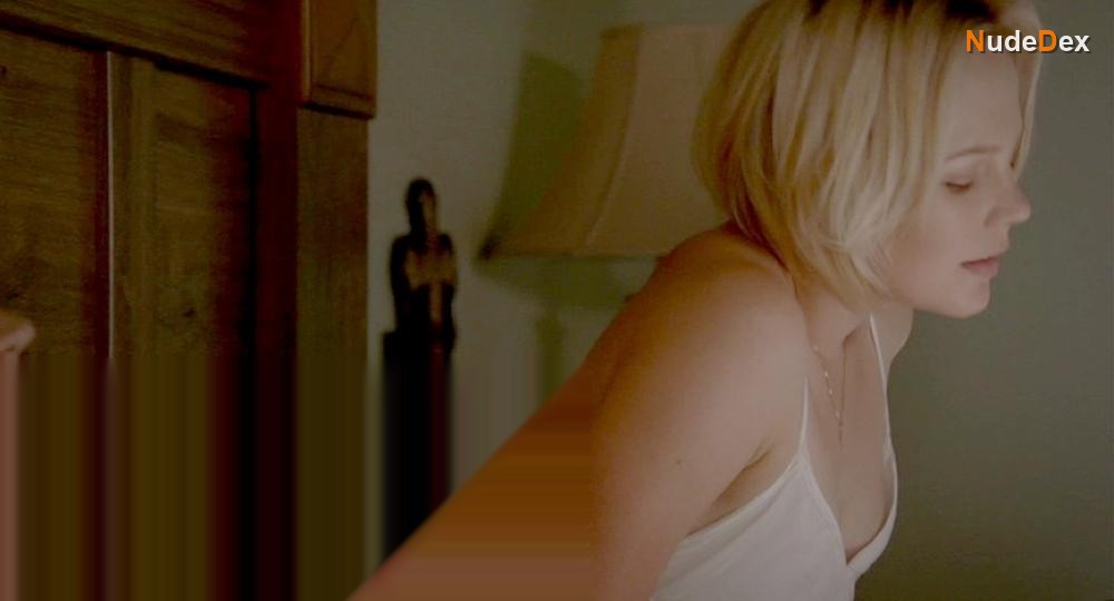 Adelaide Clemens in Rectify, photo 2