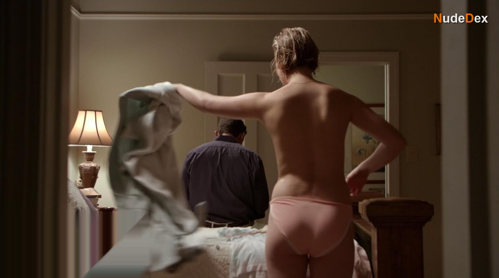 Adelaide Clemens in Rectify, photo 8