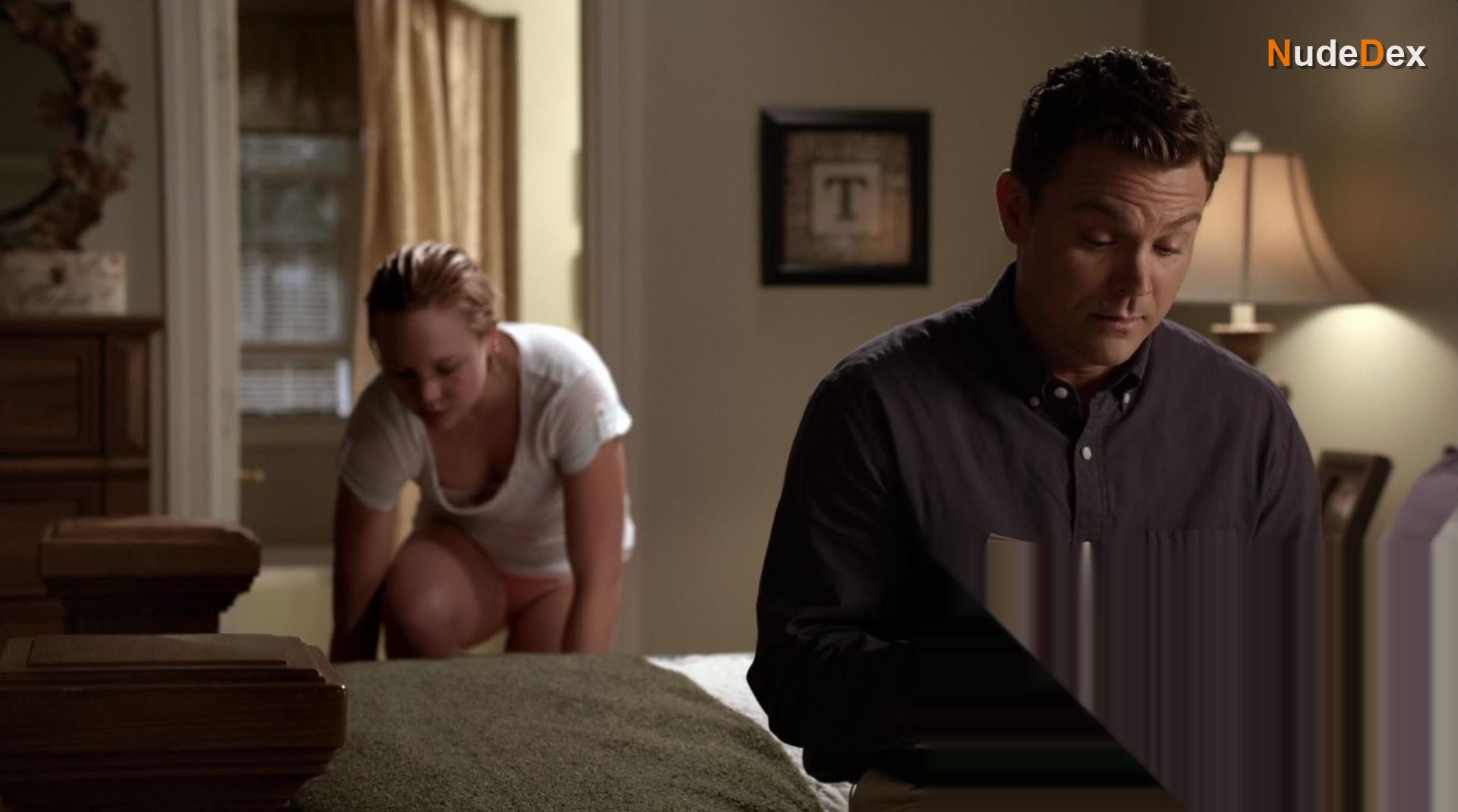 Adelaide Clemens in Rectify, photo 10