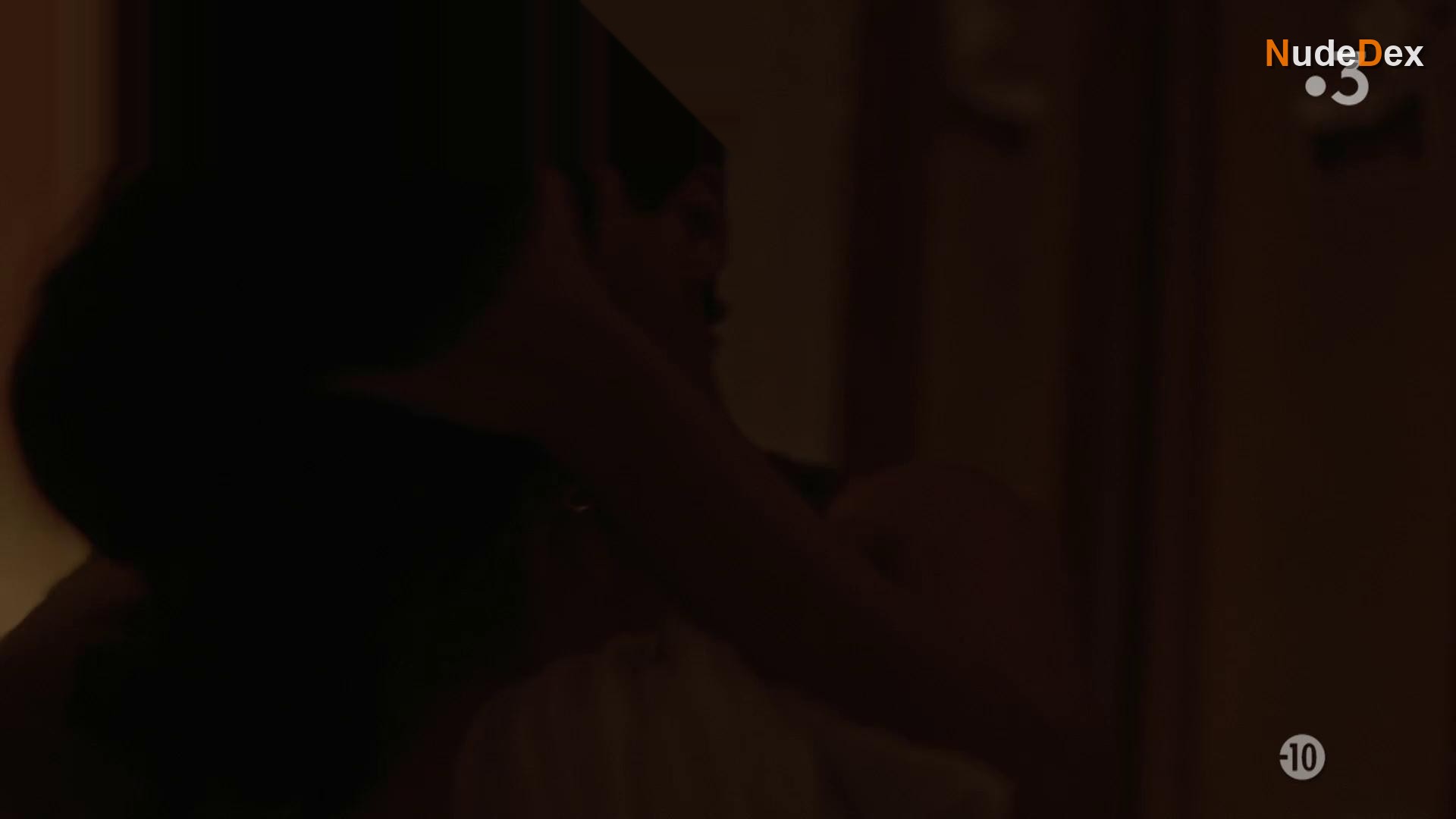 Aditi Vasudev in Places I've Called My Own, photo 5