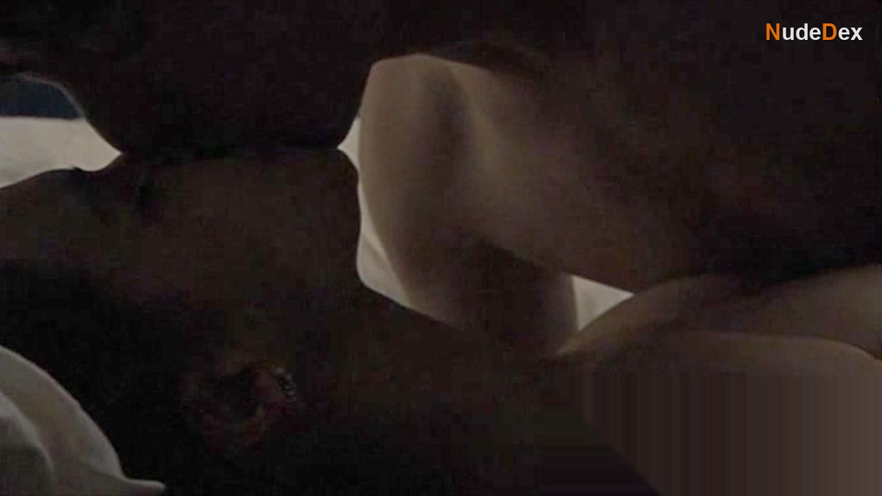 Adriana Alvarez in Gestation, photo 9