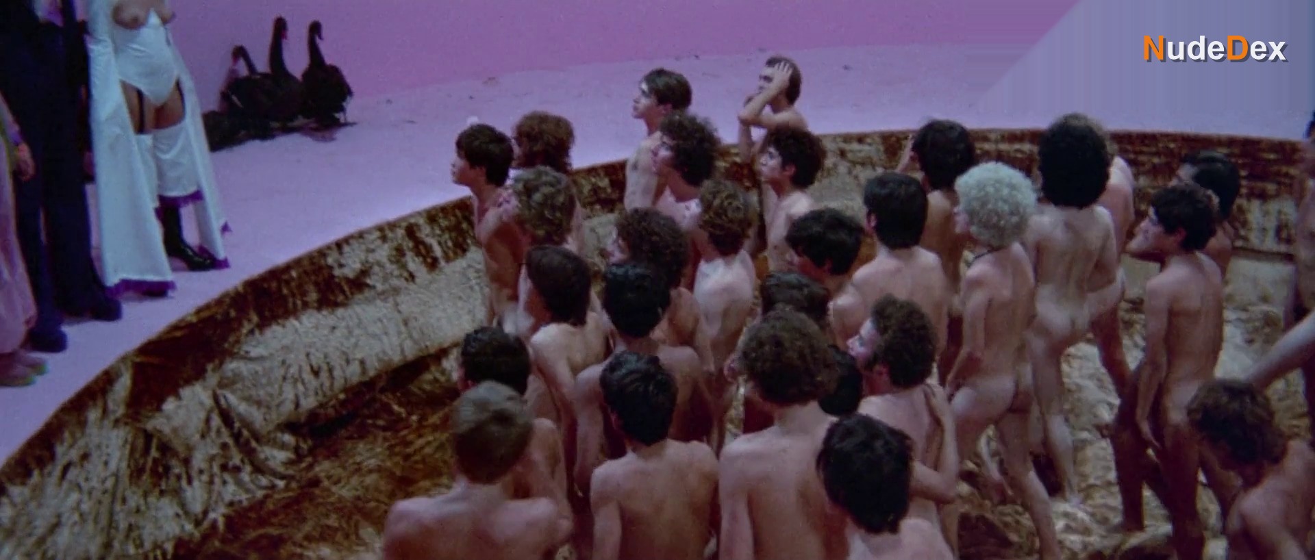 Adriana Page in The Holy Mountain, photo 4