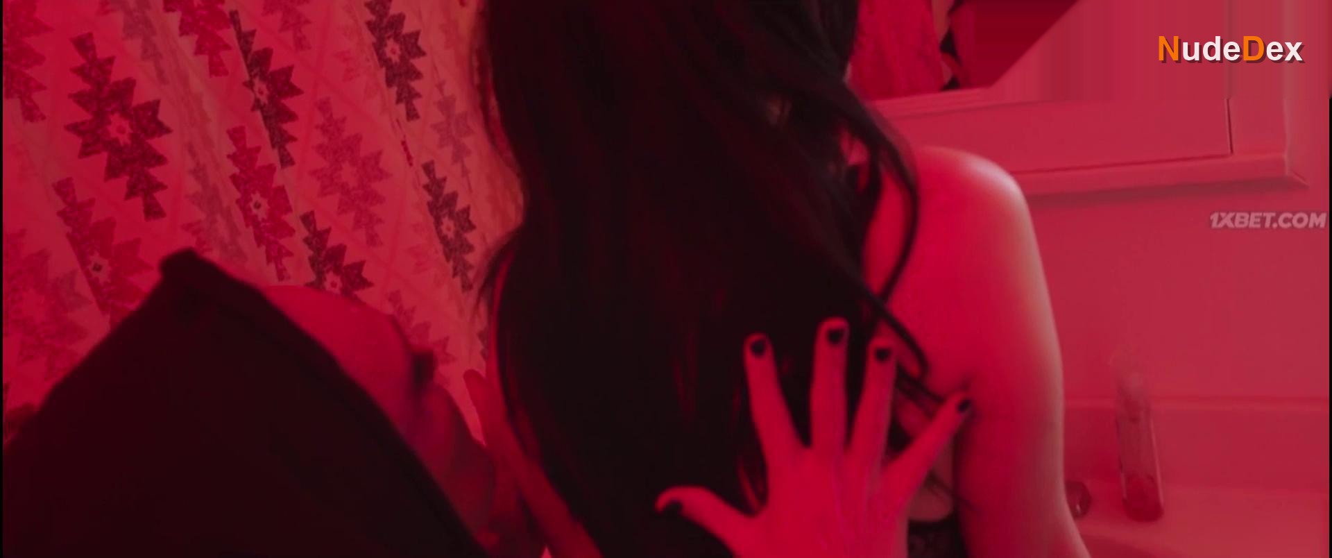 Adriane Mclean in Ring Of Desire, photo 10