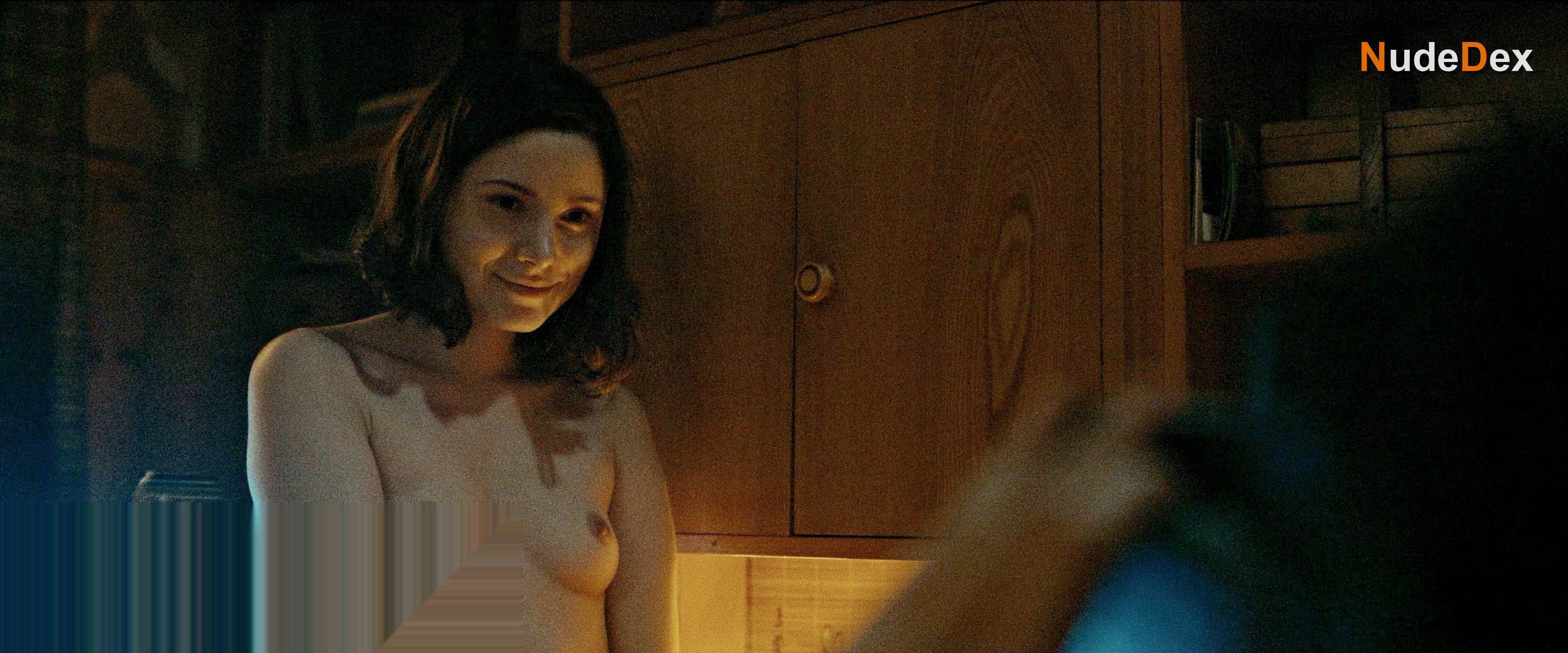Adrianna Chlebicka in Operation Hyacinth, photo 7