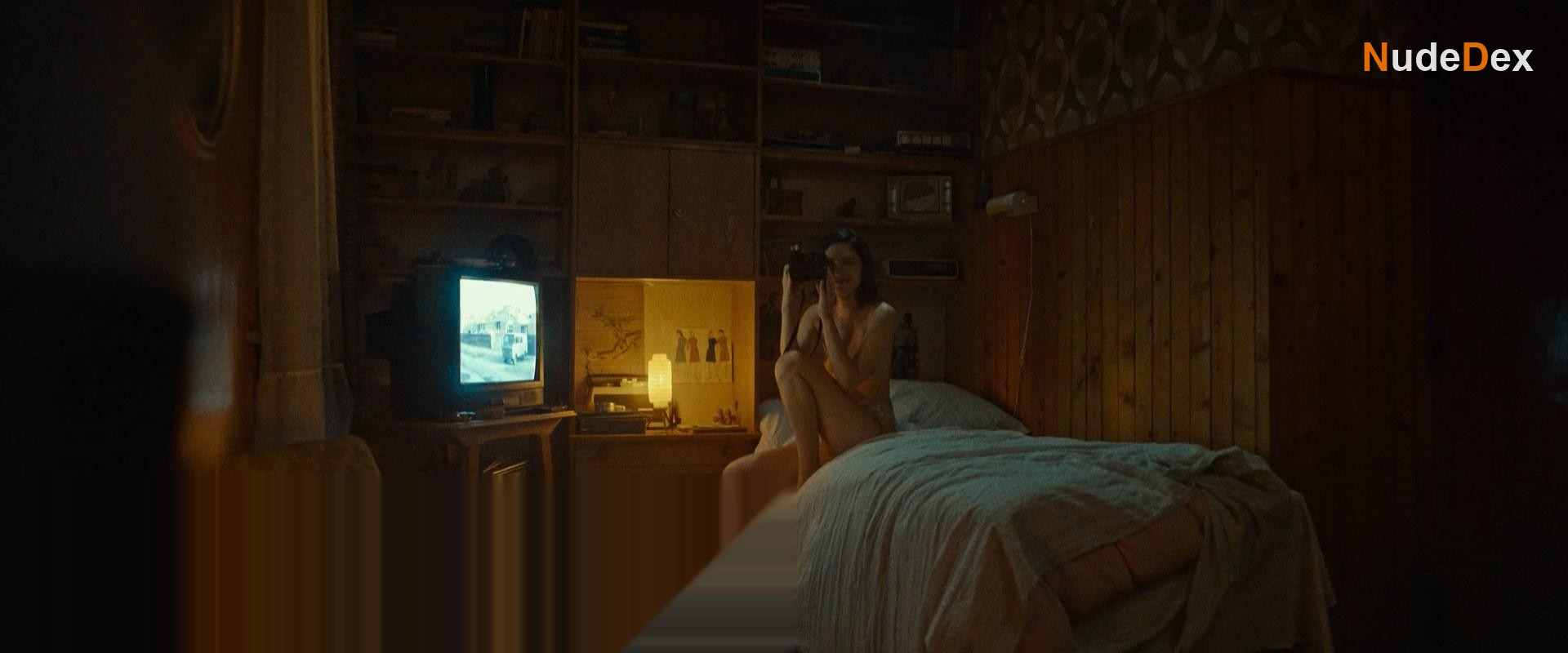 Adrianna Chlebicka in Operation Hyacinth, photo 13