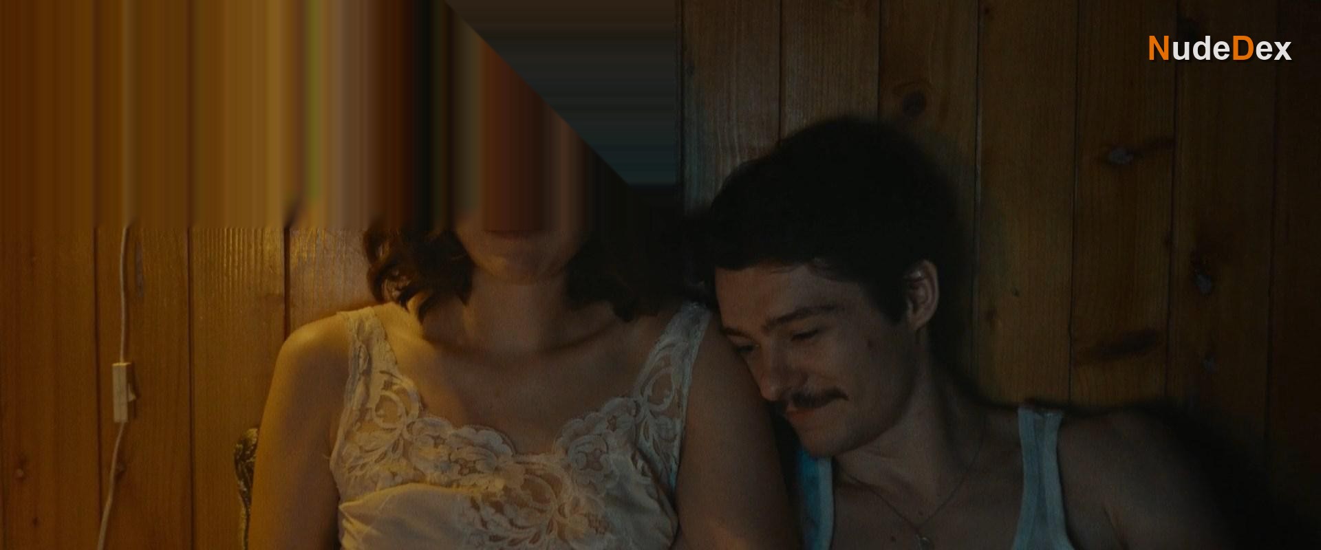 Adrianna Chlebicka in Operation Hyacinth, photo 17
