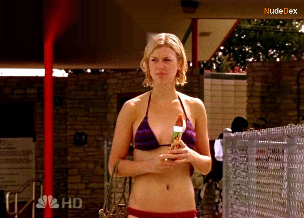 Adrianne Palicki in Friday Night Lights, photo 1