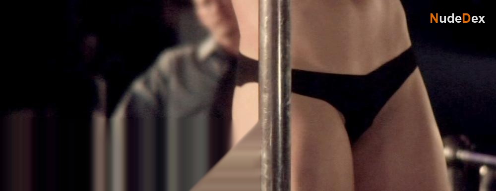 Adrienne Lavalley in Alien Opponent, photo 3