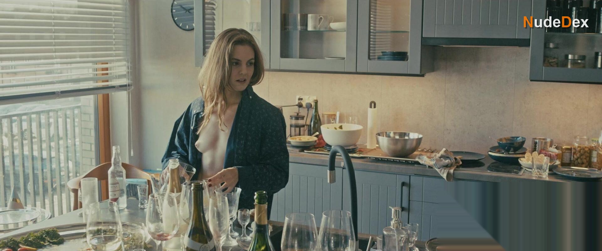 Agata Turkot in Good Home, photo 7