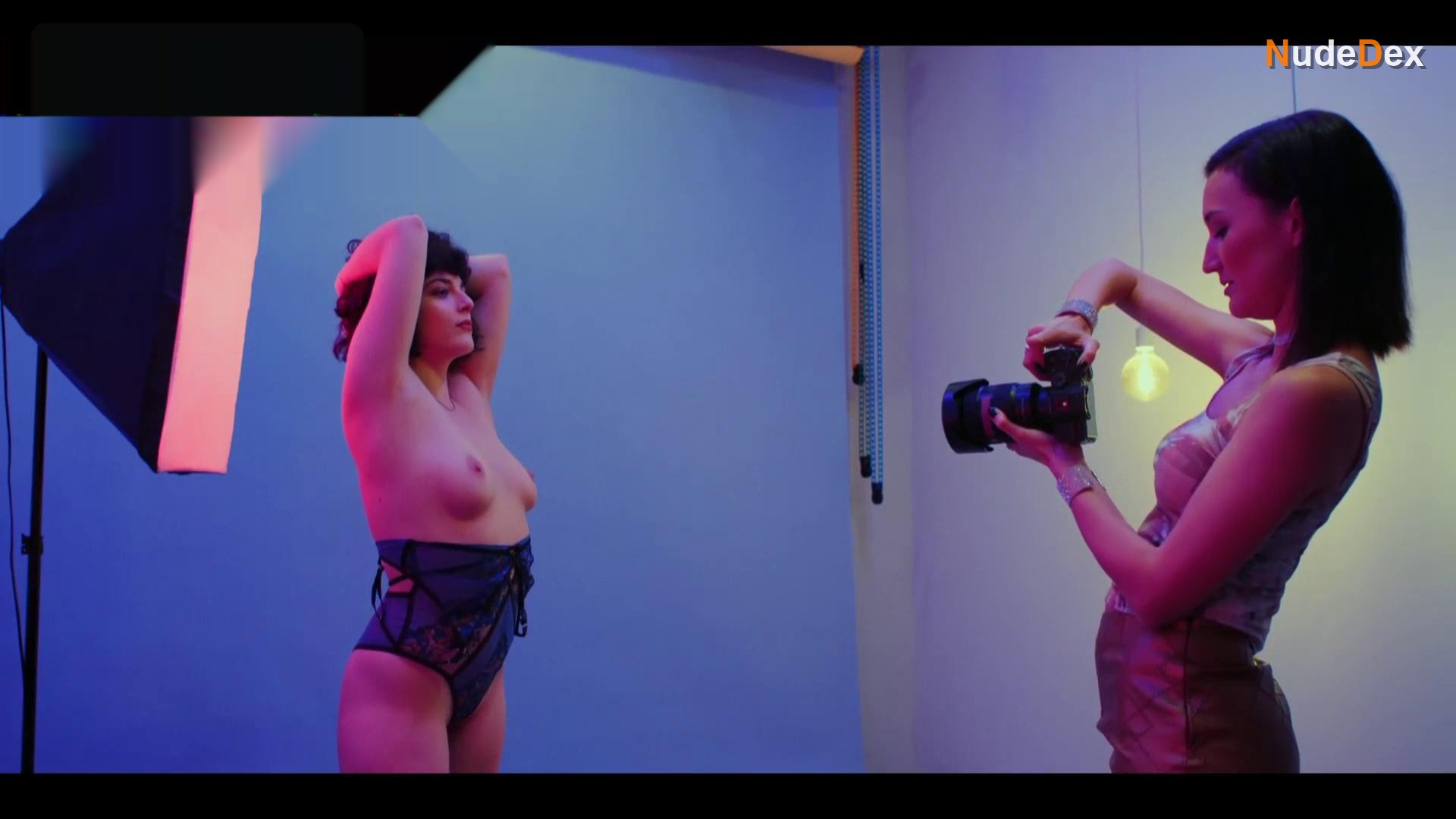 Agnes Kiyomi Decker in Watchme - Sex Sells, photo 14