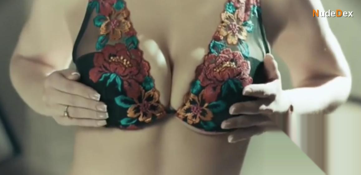 Agneta Korolevskaya in Sashatanya, photo 4