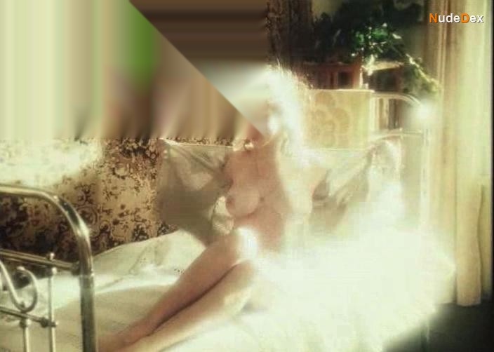 Agnieszka Wagner in Nesut Menya Koni, photo 6