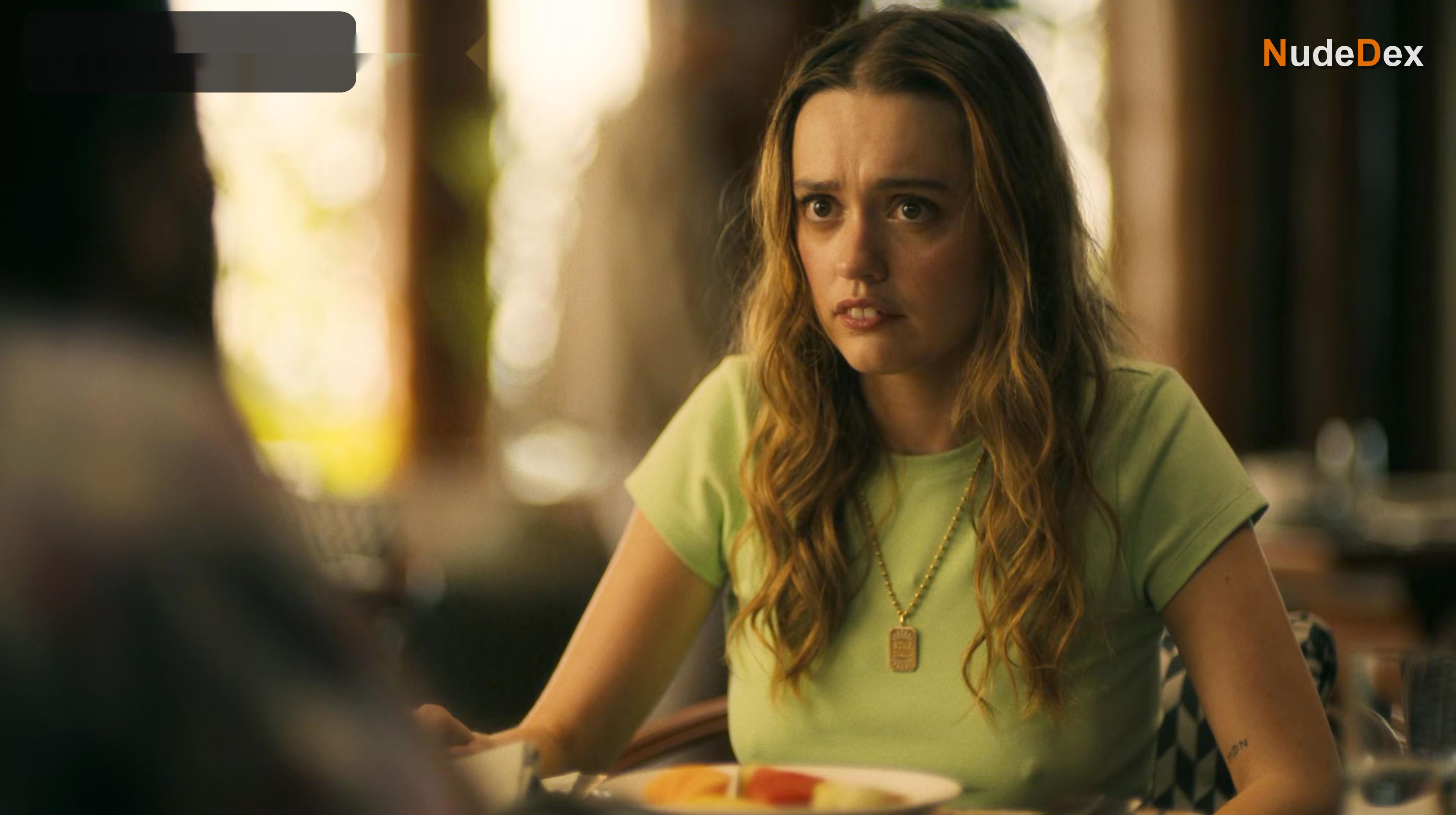 Aimee-lou Wood in The White Lotus, photo 12