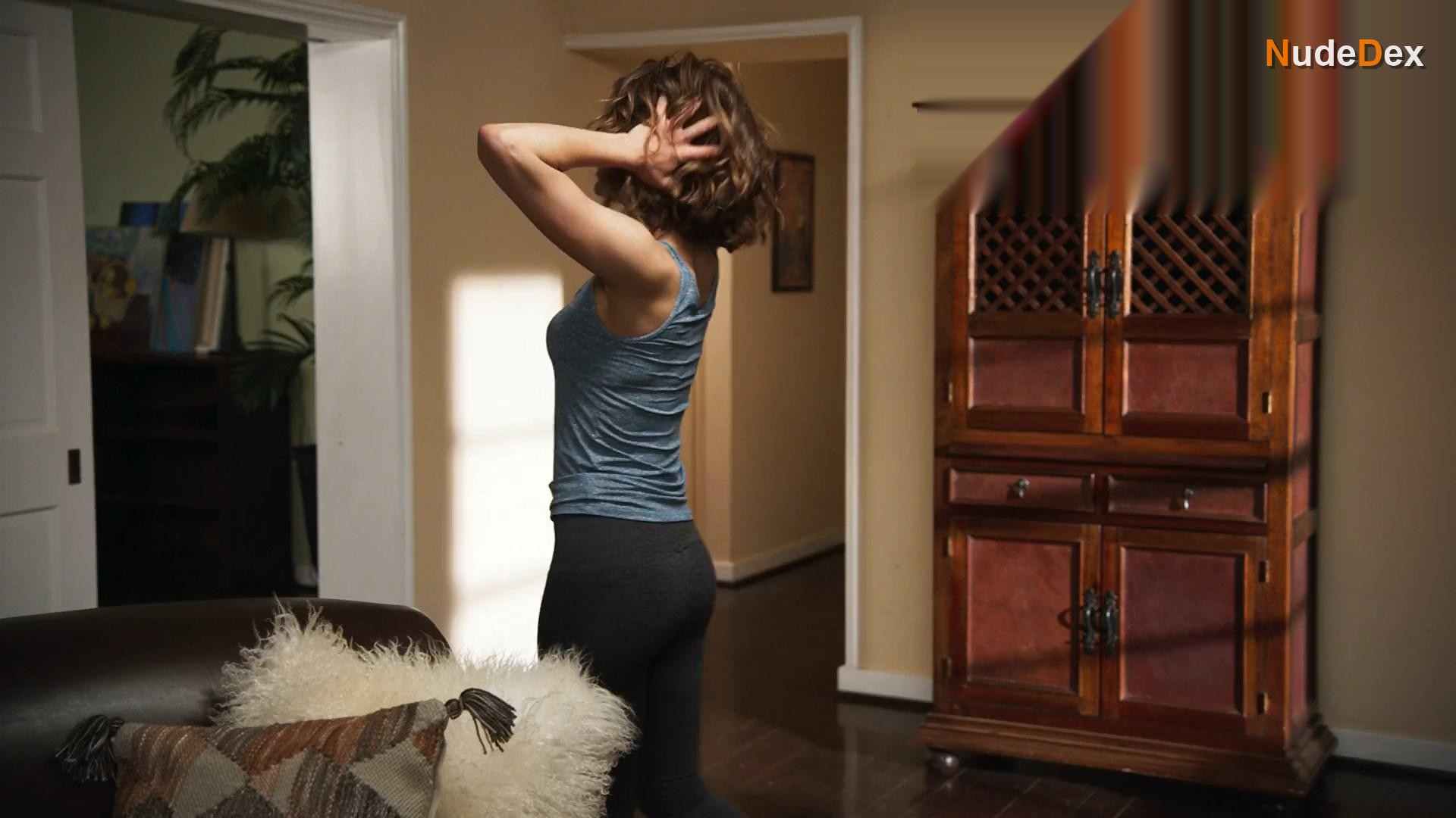 Aimee Teegarden in Guest House, photo 18