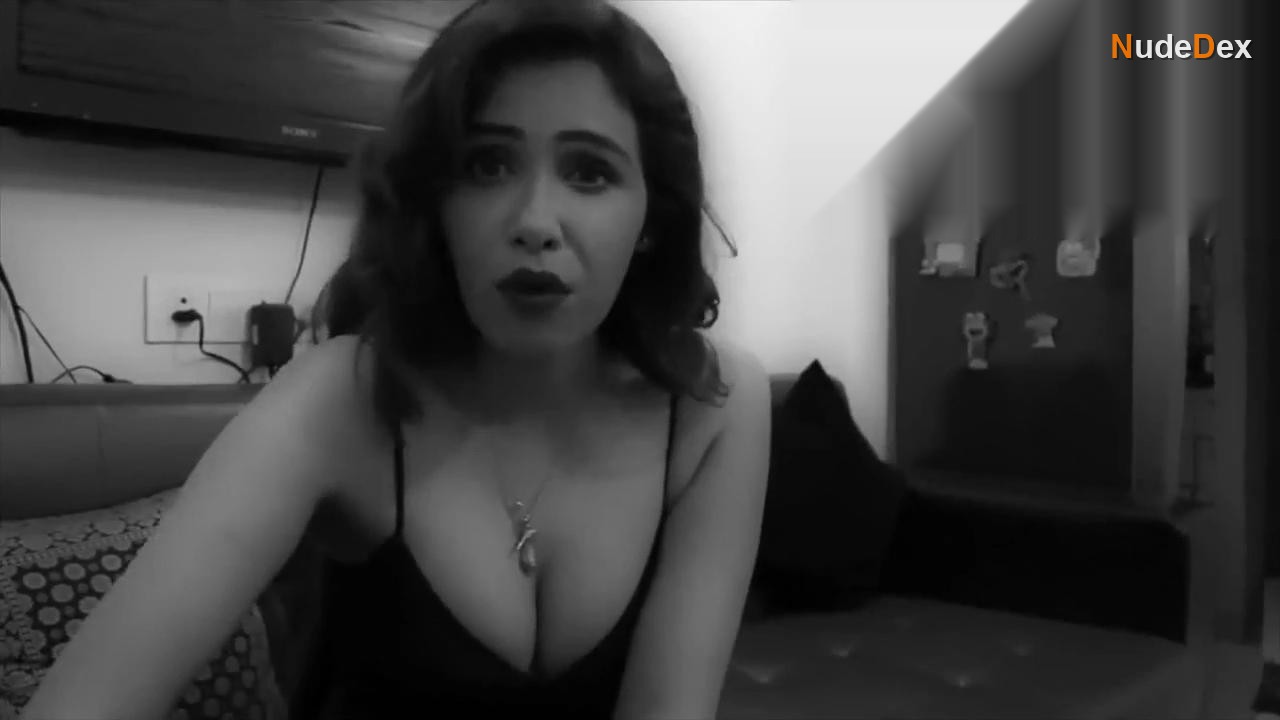 Akshita Agnihotri in Illusion, photo 2