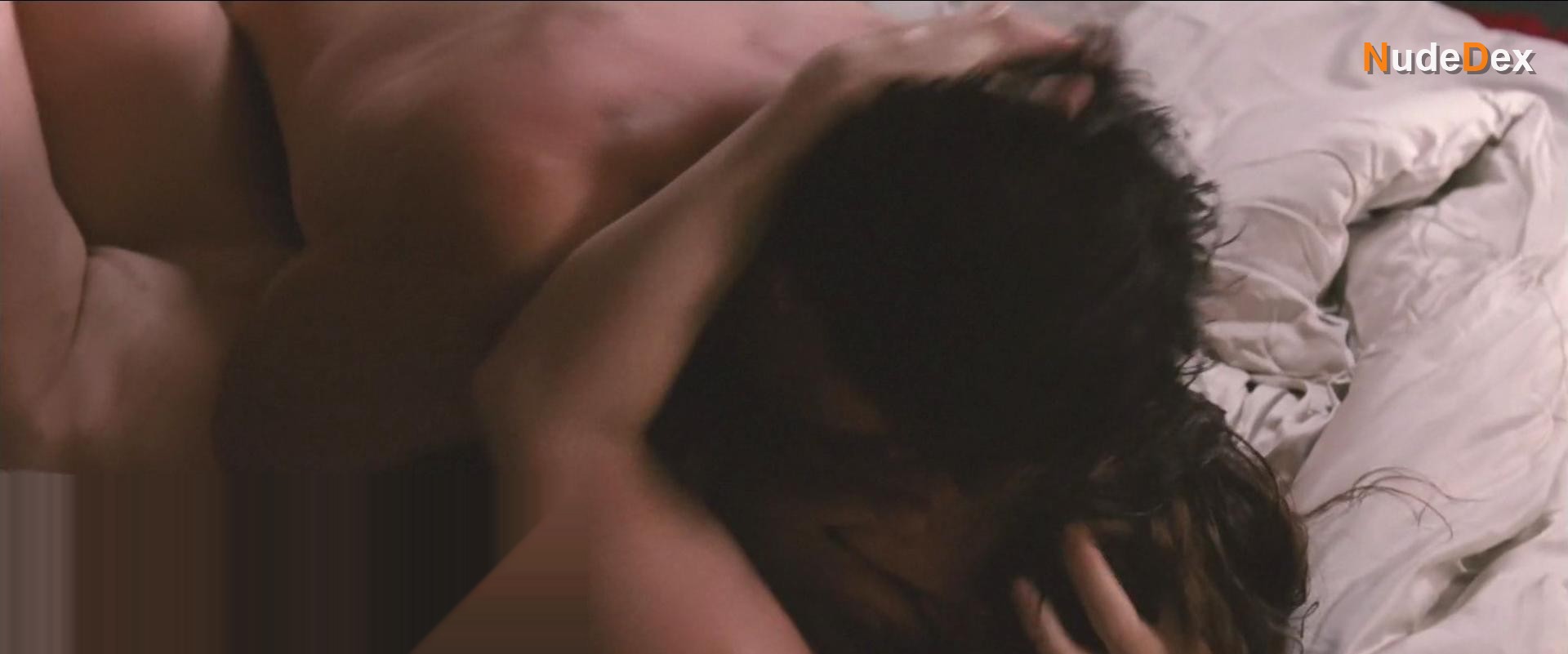Albina Dzhanabaeva in Betrayal, photo 5