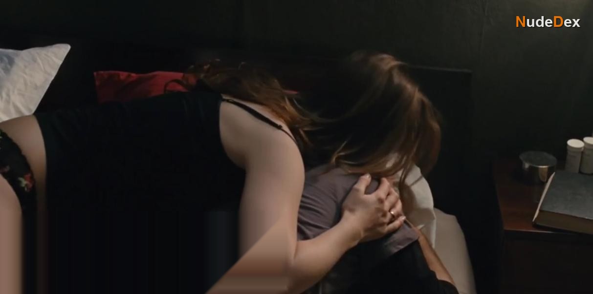 Albina Dzhanabaeva in Betrayal, photo 12