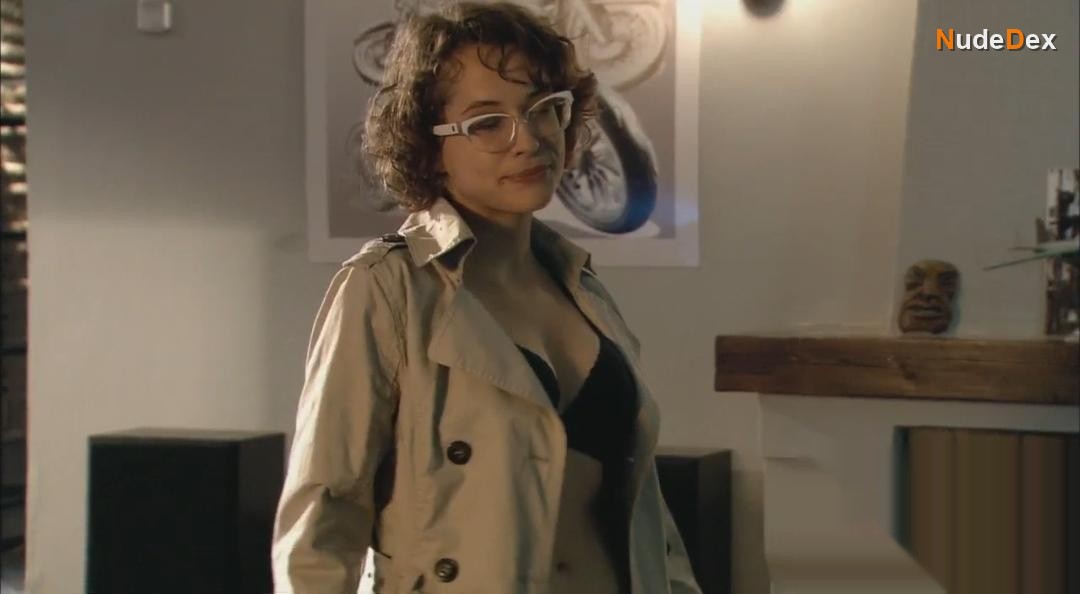 Justyna Sieniawska in Komisarz Alex