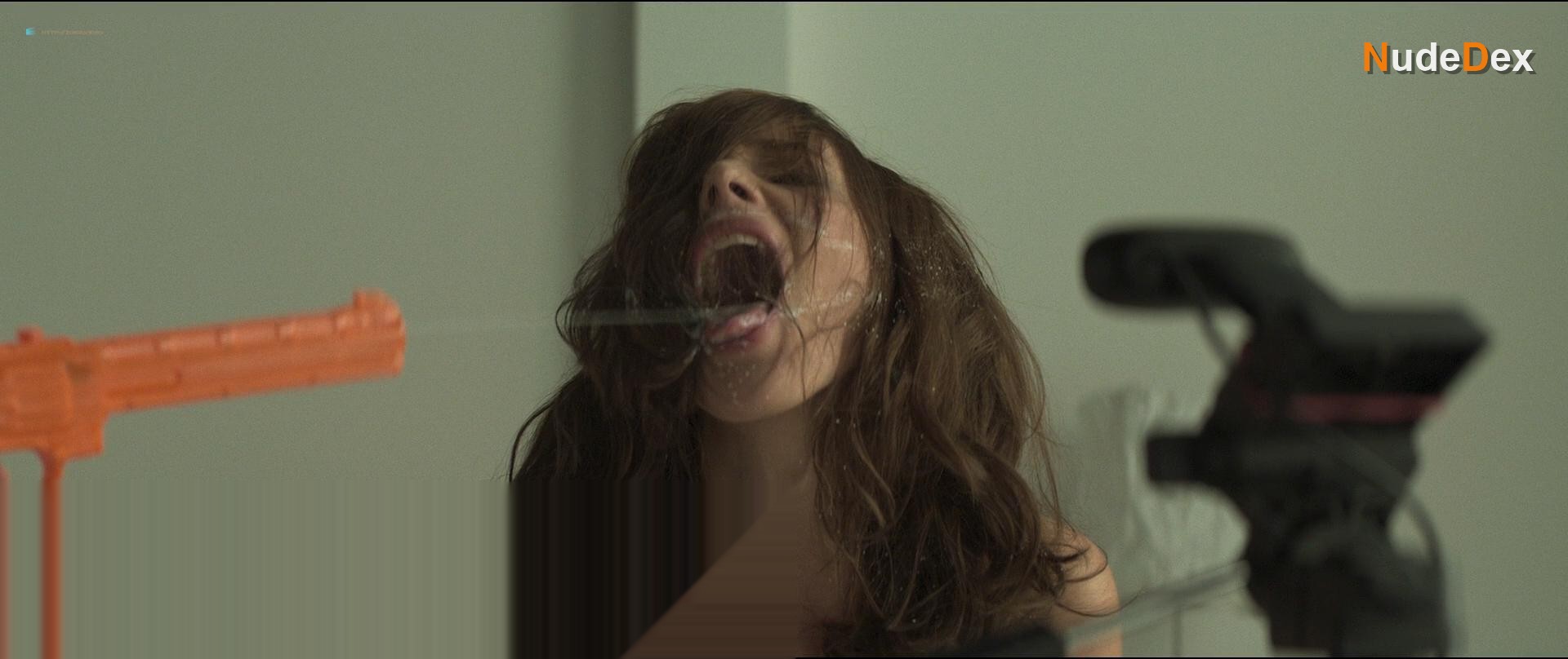 Aleksandra Pisula in Panic Attack, photo 7