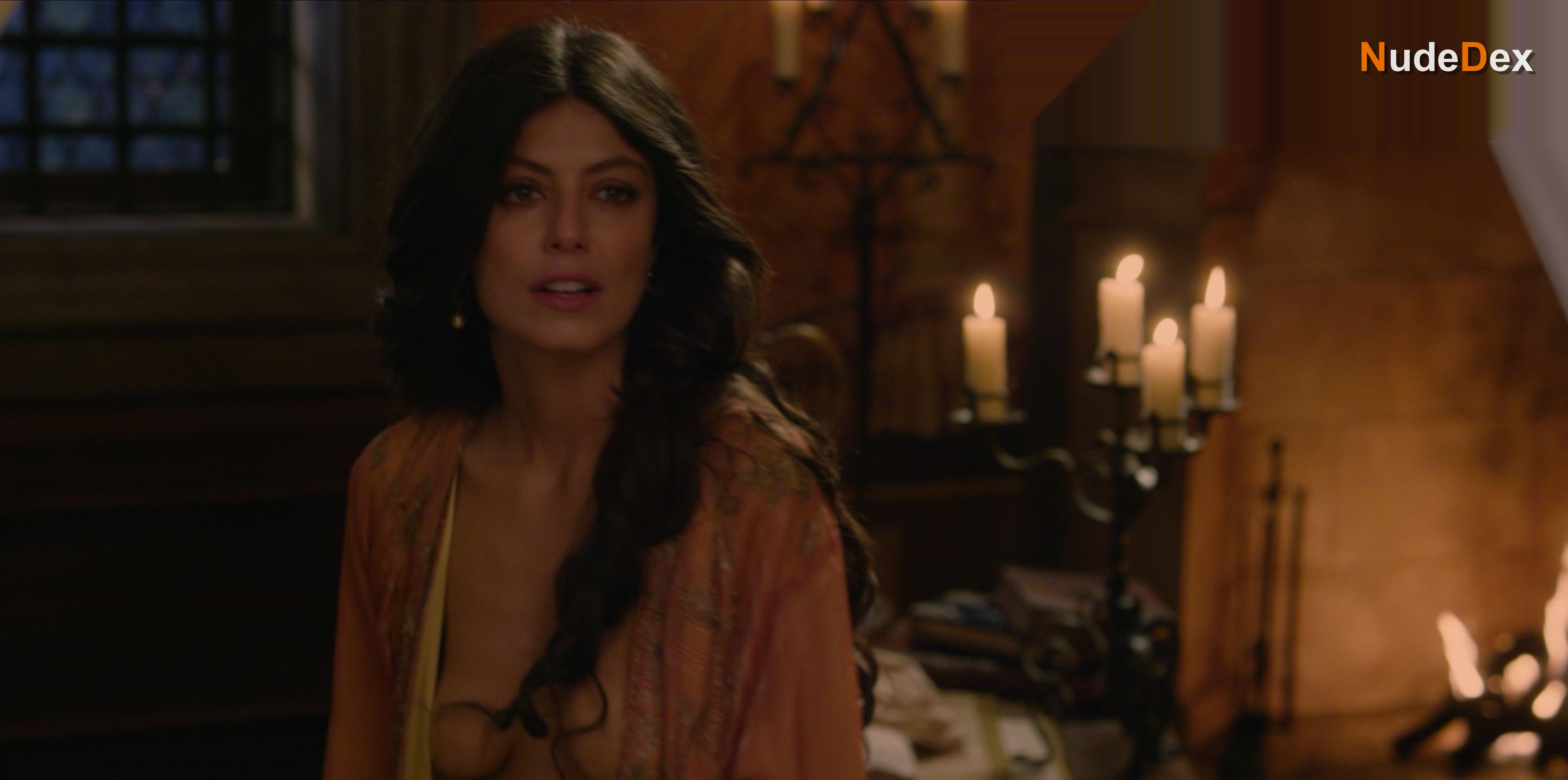 Alessandra Mastronardi in L'allieva