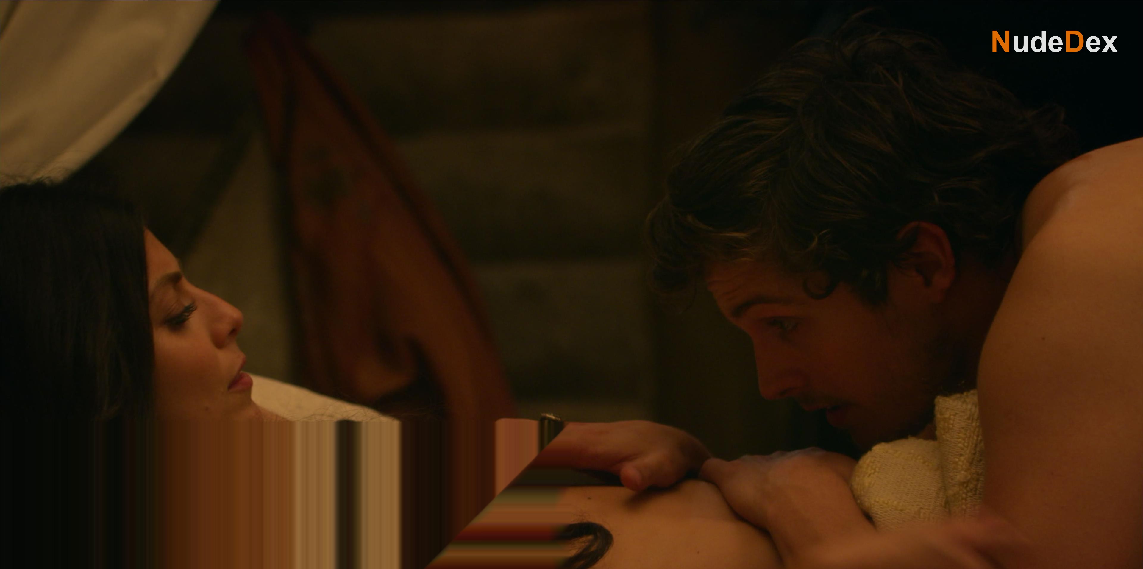 Alessandra Mastronardi in Medici: Masters Of Florence, photo 9