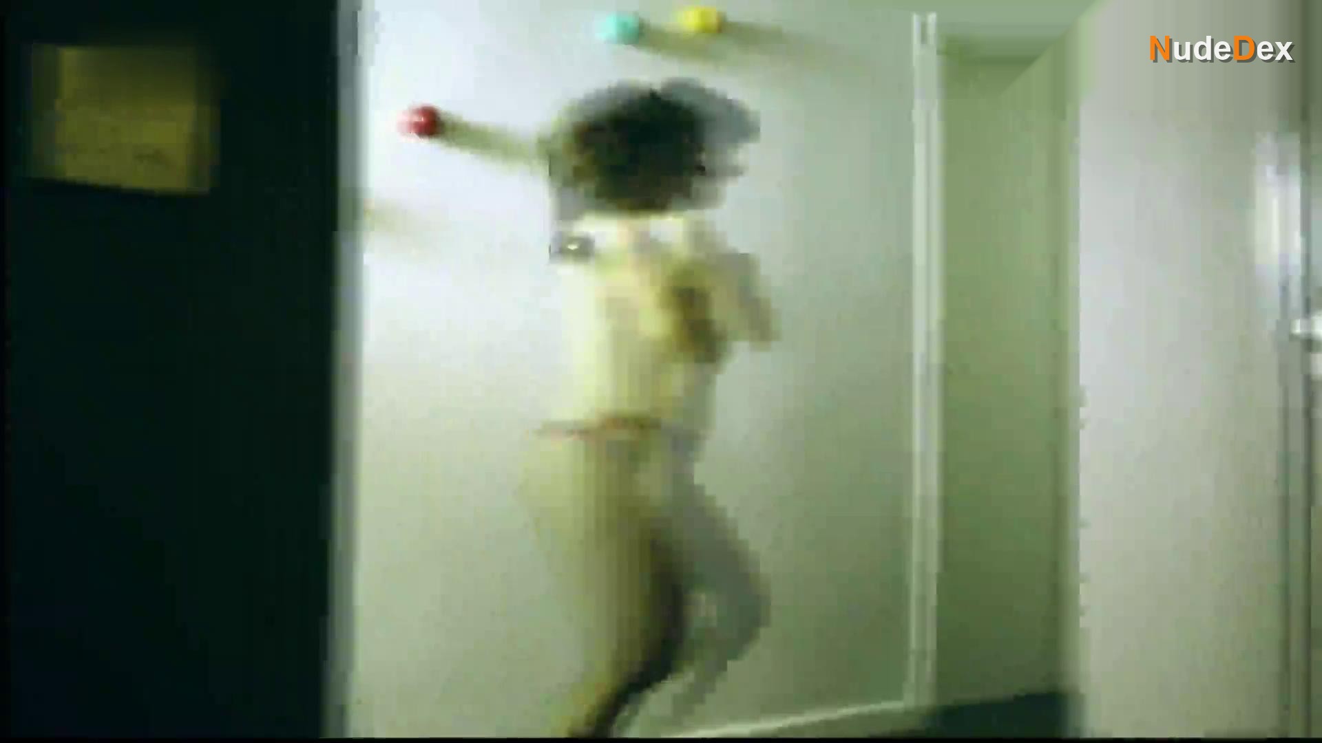 Alessandra Negrini in 2 Coelhos, photo 6