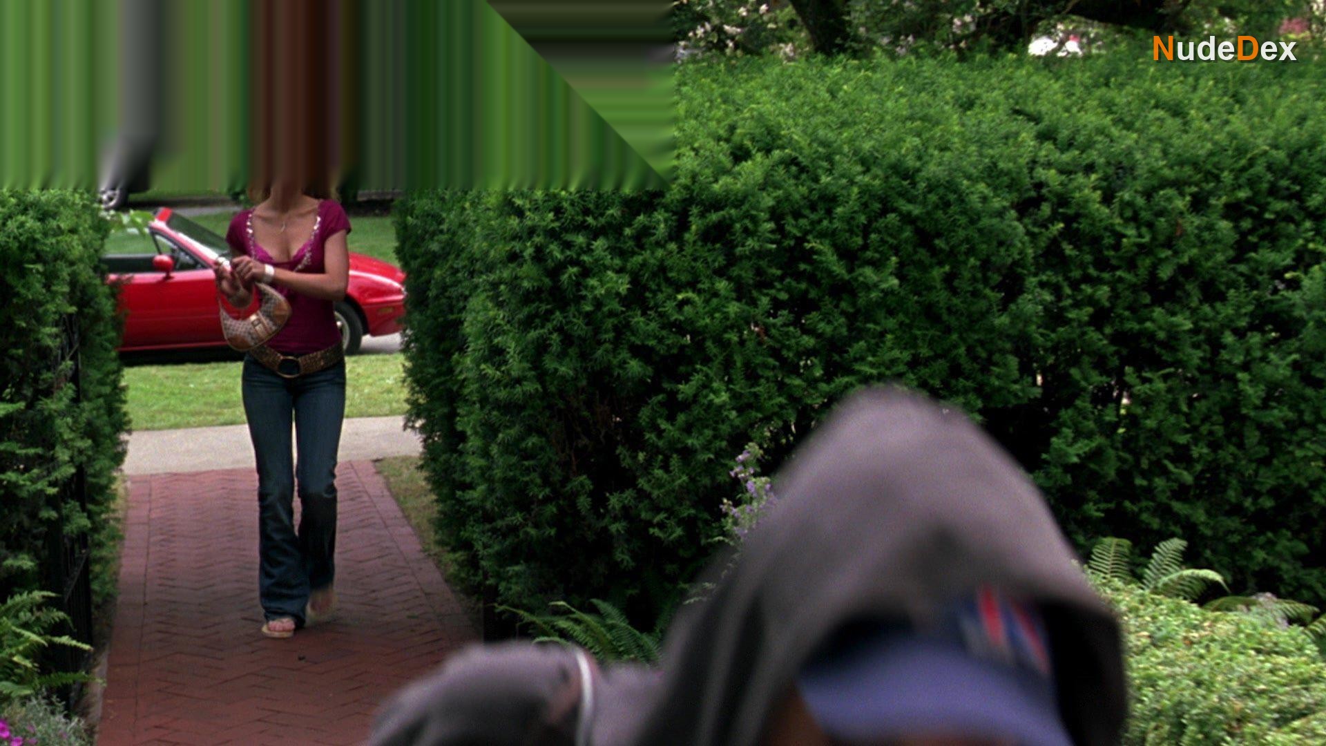 Alexandra Breckenridge in She's The Man, photo 8
