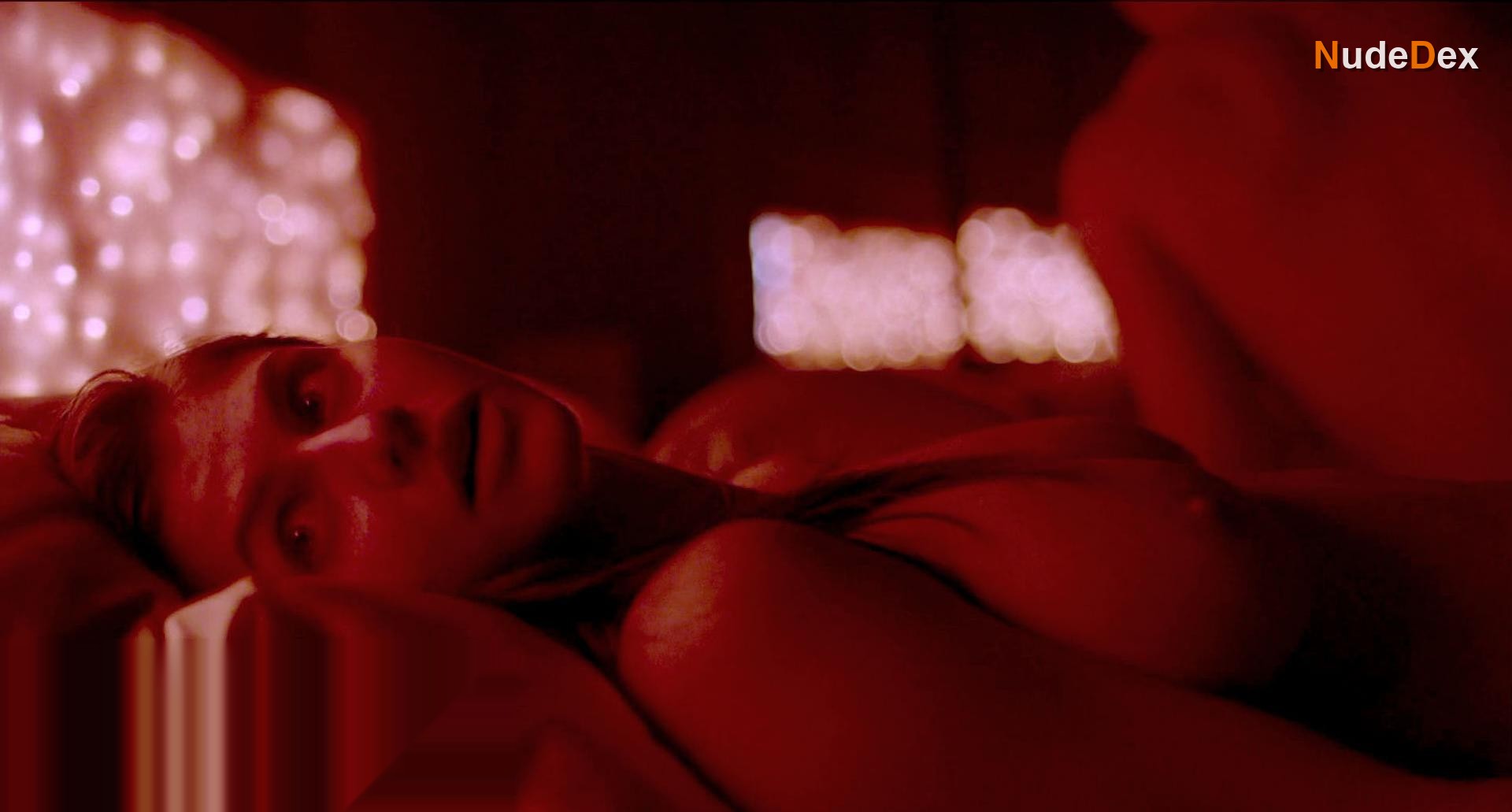 Alexandra Daddario in Lost Girls And Love Hotels, photo 10