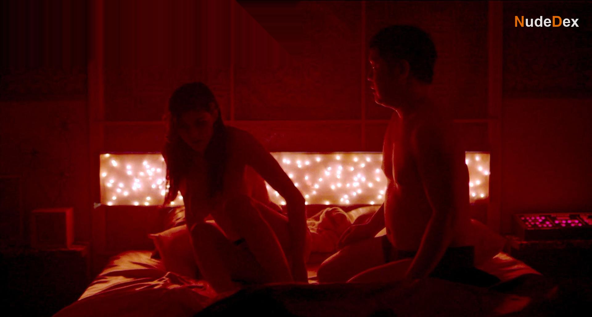 Alexandra Daddario in Lost Girls And Love Hotels, photo 11